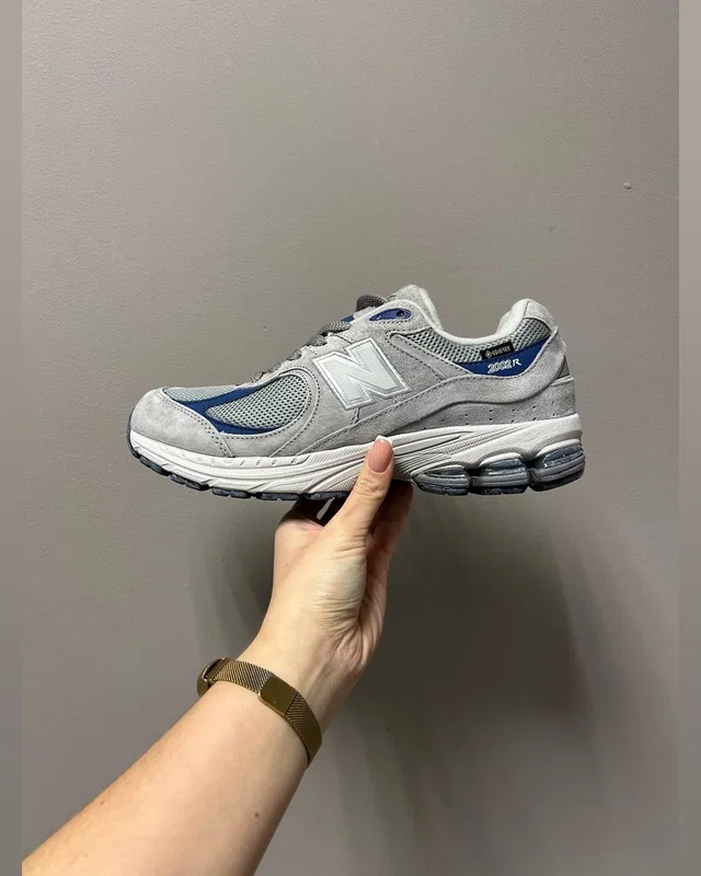 New Balance Gore-tex light grey FUR — головне фото товару