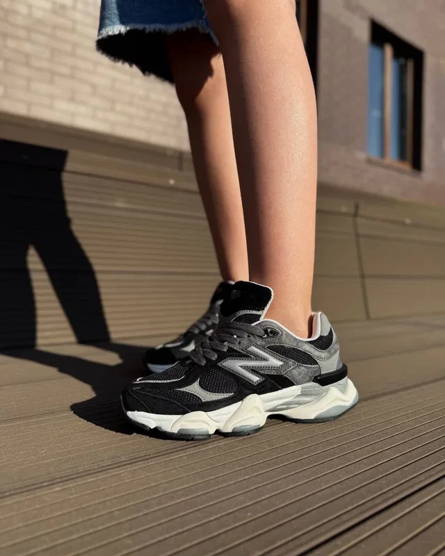 New Balance 9060 black drey wh — головне фото товару