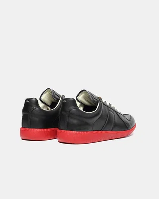 Maison Margiela Repli Black Red2 — головне фото товару