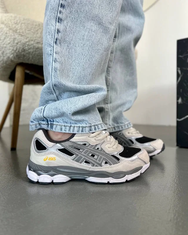 Asics біл чор — головне фото товару
