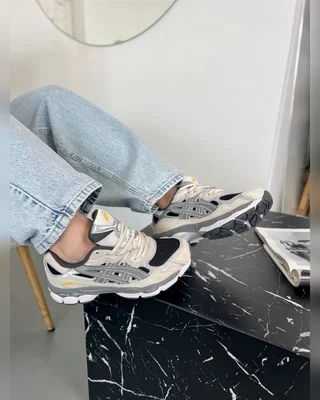 Asics біл чор — головне фото товару