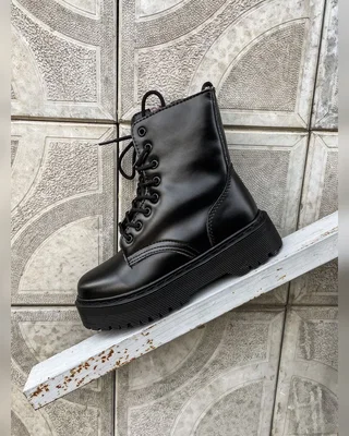 Dr. Martens Jadon Triple Black Fur — головне фото товару