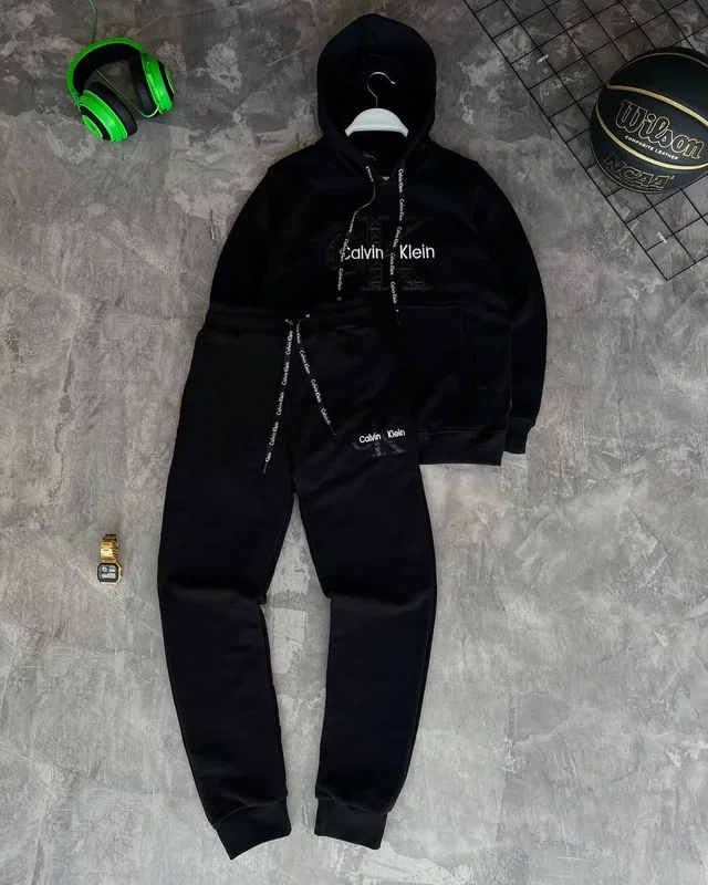 Костюм Calvin Klein — головне фото товару