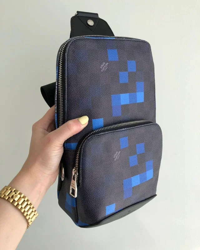 Сумка Louis Vuitton — головне фото товару