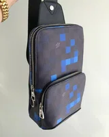 Сумка Louis Vuitton — головне фото товару