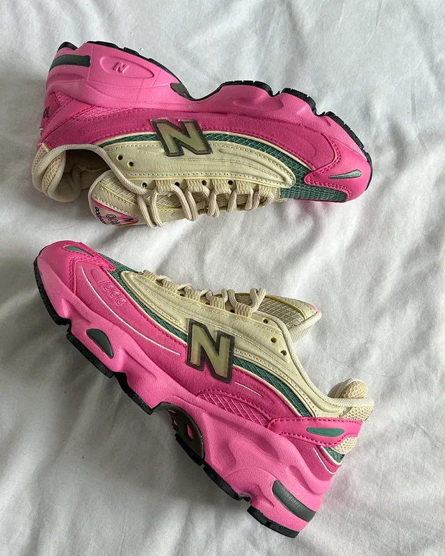 New Balance 1000 'Pink Tan' M1000MC — головне фото товару