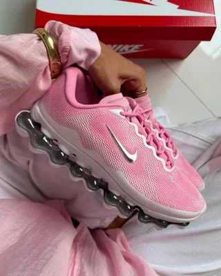 Nike Air Liqu — головне фото товару