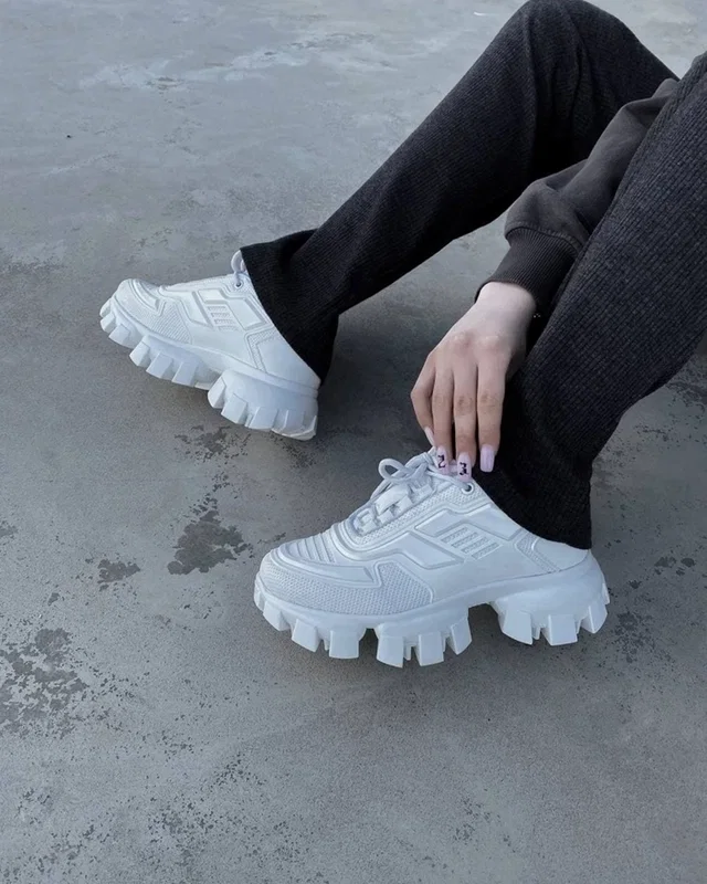 Prada CloudBust White — головне фото товару