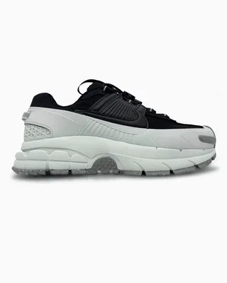 Nike Zoom Vomero Roam White Black — головне фото товару