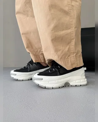 Nike Zoom Vomero Roam White Black — головне фото товару