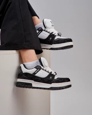Louis Vuitton Trainer Black — головне фото товару