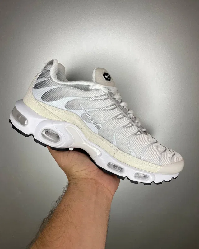 Nike Nk tn біл сір — головне фото товару