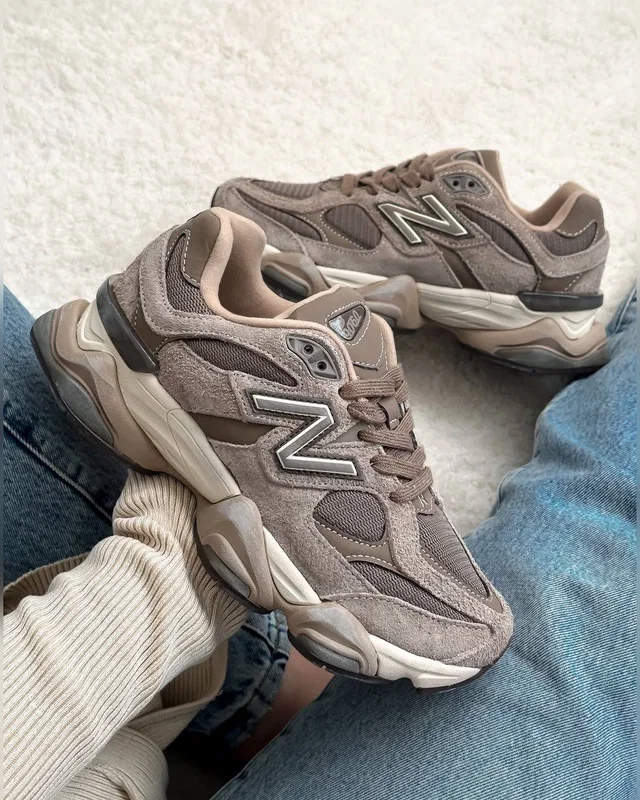 New Balance 9060 Beige/Brown — головне фото товару