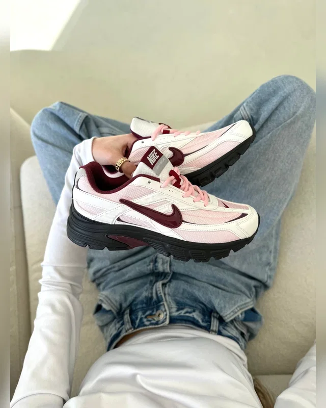 Nike Initiator white black burgundy — головне фото товару