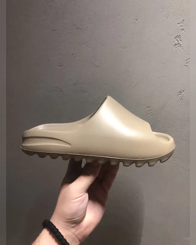 Adidas Slide Core — головне фото товару