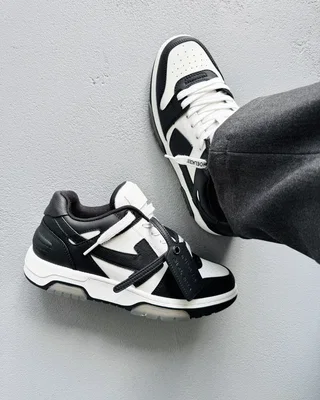 Off White Out of Office Black/White — головне фото товару