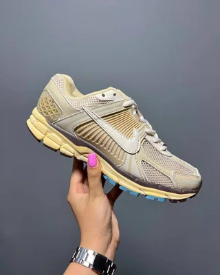 Nike Zoom Vomero 5 'Oatmeal' — головне фото товару