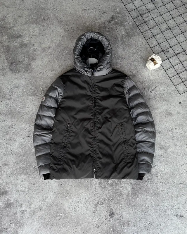 Куртка Moncler — головне фото товару