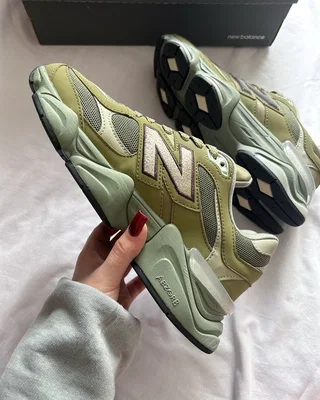 New Balance 9060 Green — головне фото товару