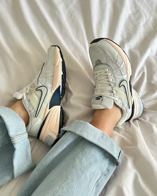 Nike V2K Run Runtekk 'Summit White Navy' FD0736-102 — головне фото товару