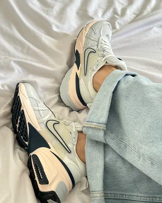 Nike V2K Run Runtekk 'Summit White Navy' FD0736-102 — головне фото товару