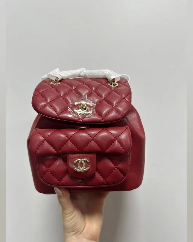 Chanel Mini Duma Backpack Red/Gold 17,5 х 17 х 12 см — головне фото товару
