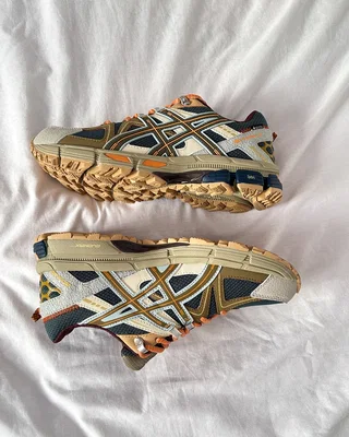 Asics Gel Kahana 8 Beige Blue Gore-Tex — головне фото товару