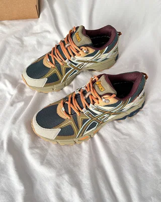 Asics Gel Kahana 8 Beige Blue Gore-Tex — головне фото товару