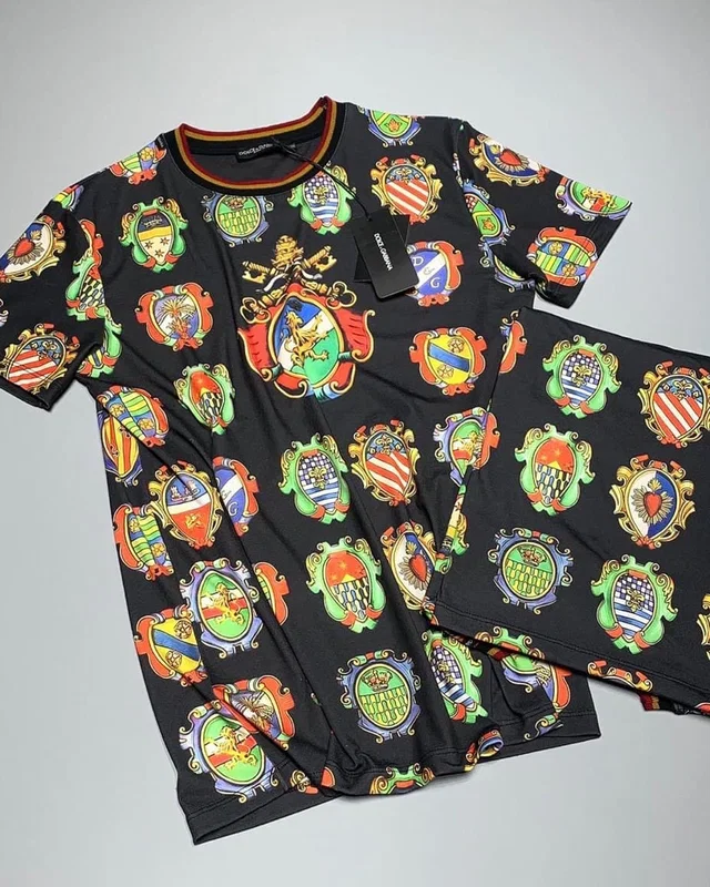 Футболка Dolce & Gabbana — головне фото товару