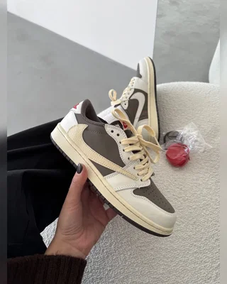 Nike Air Jordan 1 Low x Travis Scott Beige Gray — головне фото товару