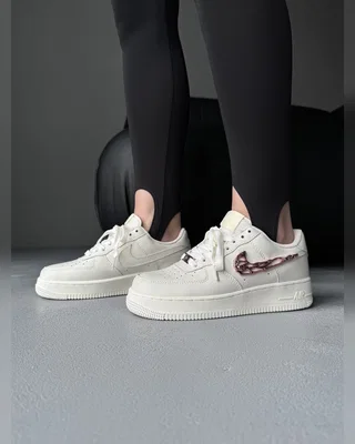 Nike Air Force 1 '07 LX Molten Metal Swoosh Rose Gold — головне фото товару