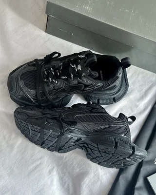 Balenciaga 3XL Sneakers 'Black Mesh and Polyurethane' 734734W3XL11010 — головне фото товару