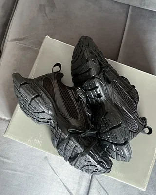 Balenciaga 3XL Sneakers 'Black Mesh and Polyurethane' 734734W3XL11010 — головне фото товару