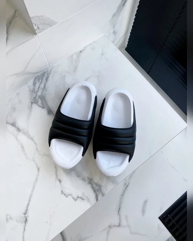 Balmain White Black Інше — головне фото товару