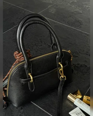 Miu Miu Aventure Nappa Mini Top Handle Bag Black [оригінальна коробка] 22 х 14 х 7 — головне фото товару
