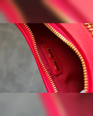 Miu Miu Leather Hobo Bag Red (БЕЗ КОРОБКИ) — головне фото товару