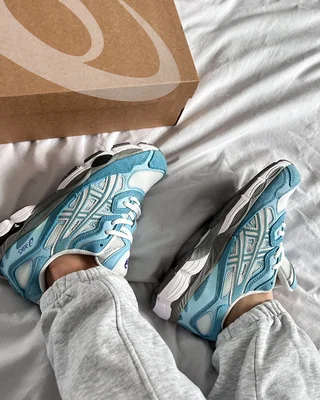 Asics Gel-NYC Cream Arctic Sky 1203A383-107 — головне фото товару