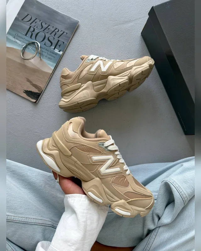 New Balance 9060 Beige — головне фото товару