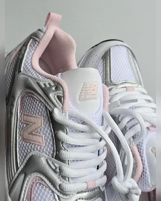 New Balance 530 • White Silver Gray • — головне фото товару