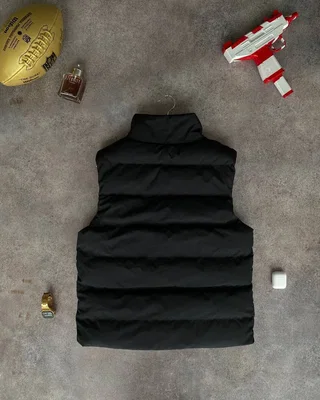 Жилет Moncler — головне фото товару