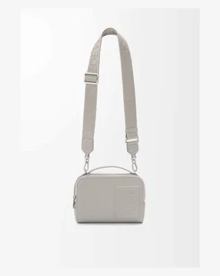Loewe Mini crossbody camera bag Silver — головне фото товару