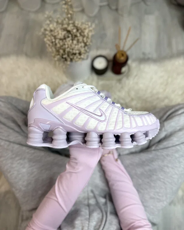 Nike shox white violet — головне фото товару