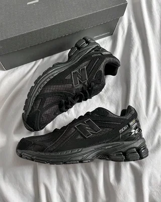 New Balance New Balance1906R 'Cordura Pack Triple Black M1906RWF — головне фото товару