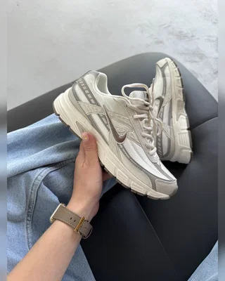 Nike Initiator Phantom Light Beige — головне фото товару