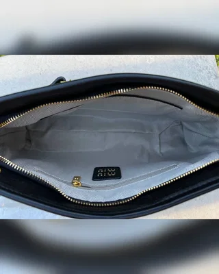 Miu Miu Aventure Nappa Leather Bag Black [пильник звичайна коробка] 29 x 16 x 5 — головне фото товару