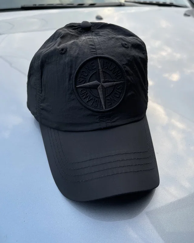 Stone Island black — головне фото товару