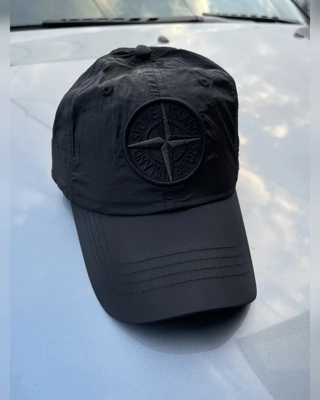 Stone Island black — головне фото товару