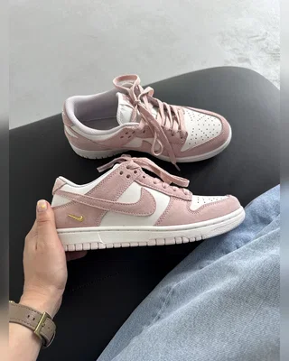 Nike SB Dunk Low Pink Metallic Gold — головне фото товару