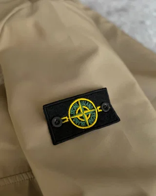 Куртка Stone Island — головне фото товару