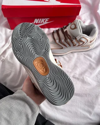 Nike KD 18 'Pure Money' IM0634-105 — головне фото товару